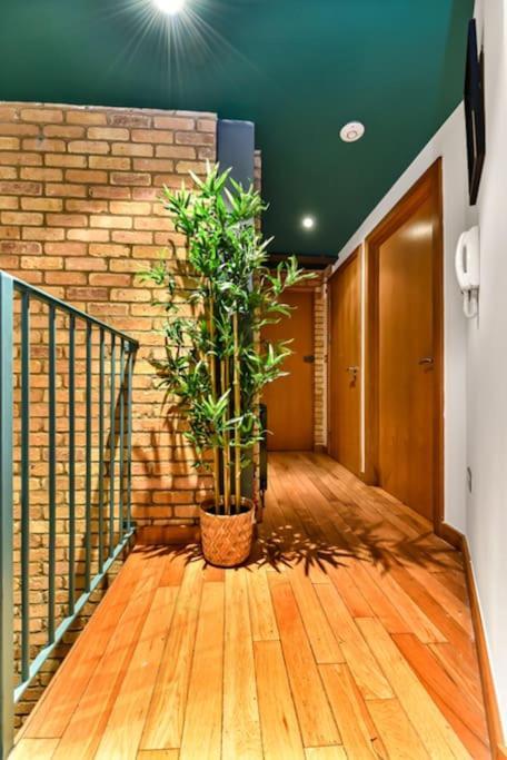 Spacious 2 Bed Urban Jungle Flat, Central Londra Exterior foto