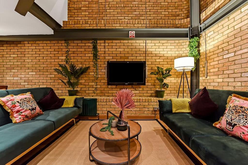 Spacious 2 Bed Urban Jungle Flat, Central Londra Exterior foto