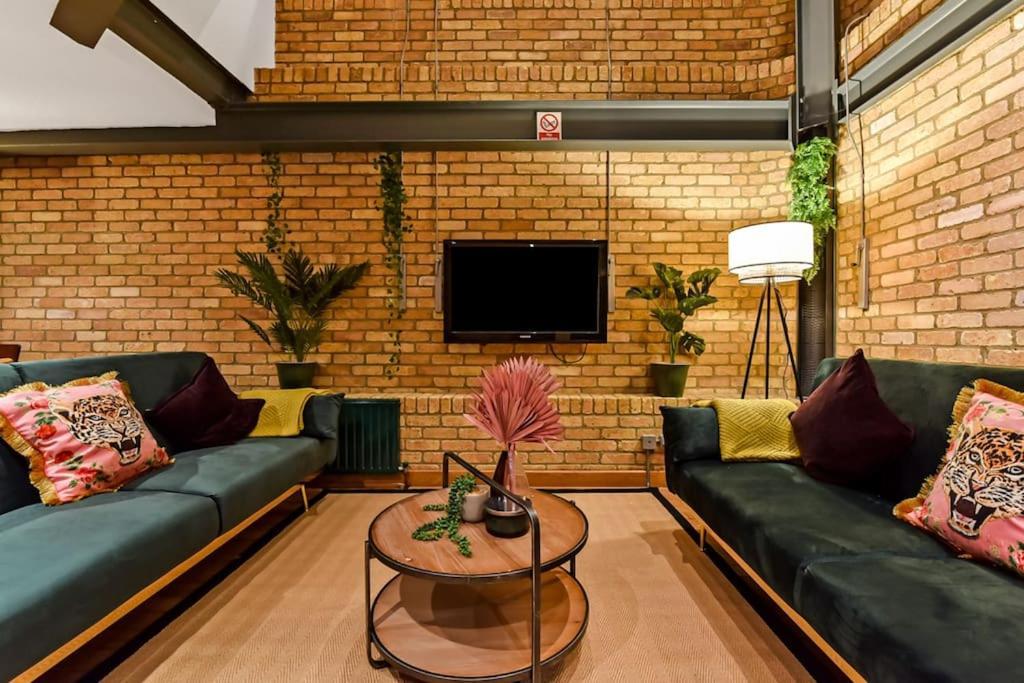 Spacious 2 Bed Urban Jungle Flat, Central Londra Exterior foto